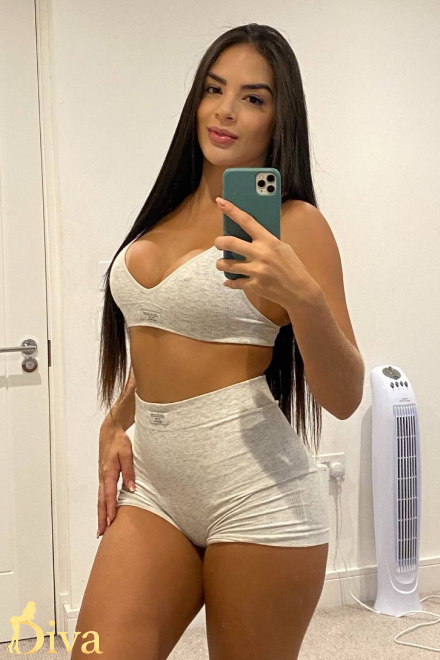 brunette-earls-court-gloucester-road-west-brompton-cursa-r17294146927546-0002.jpeg