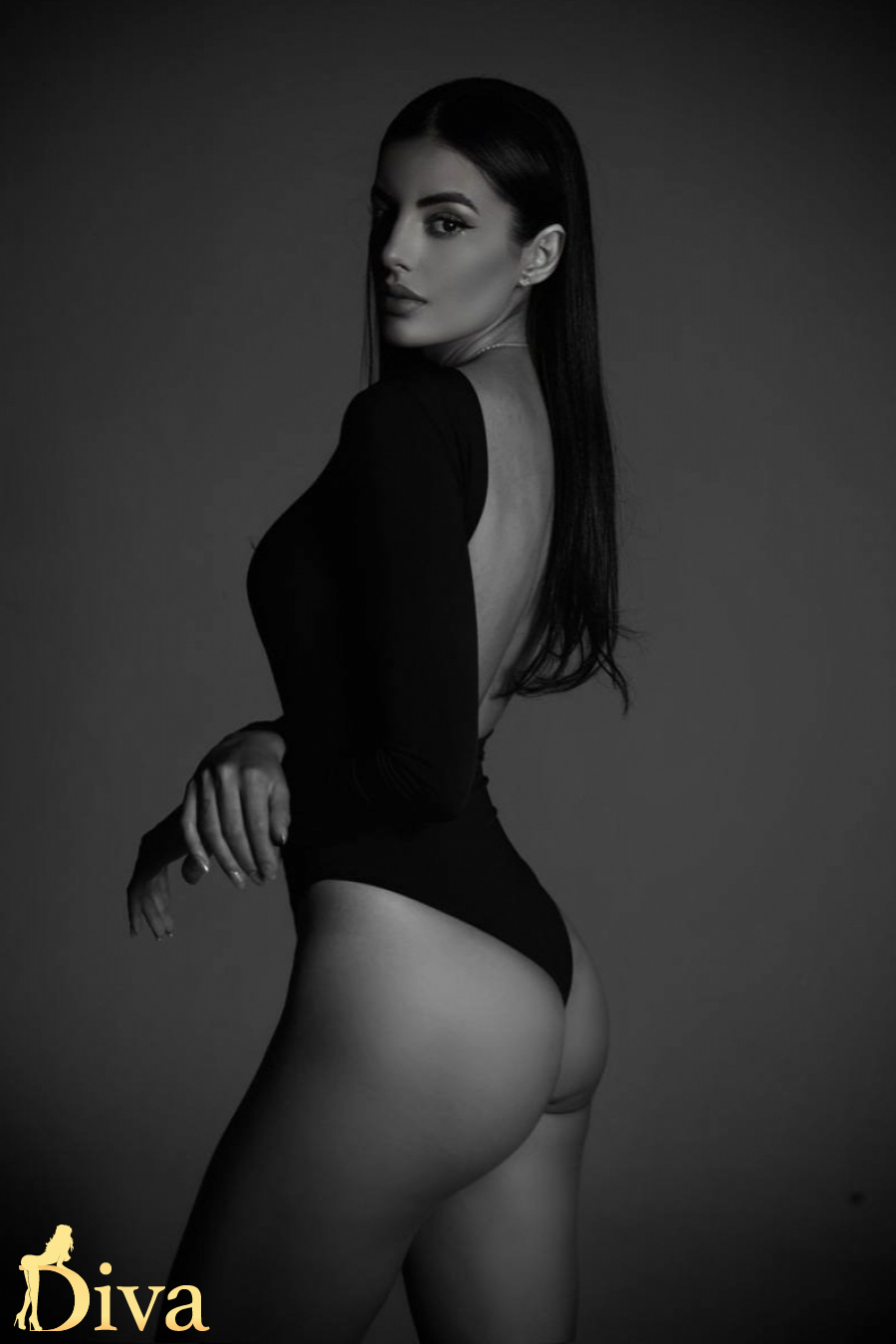 brunette-earls-court-west-brompton-fulham-broadway-palerma-r17779797987340-0001.jpg