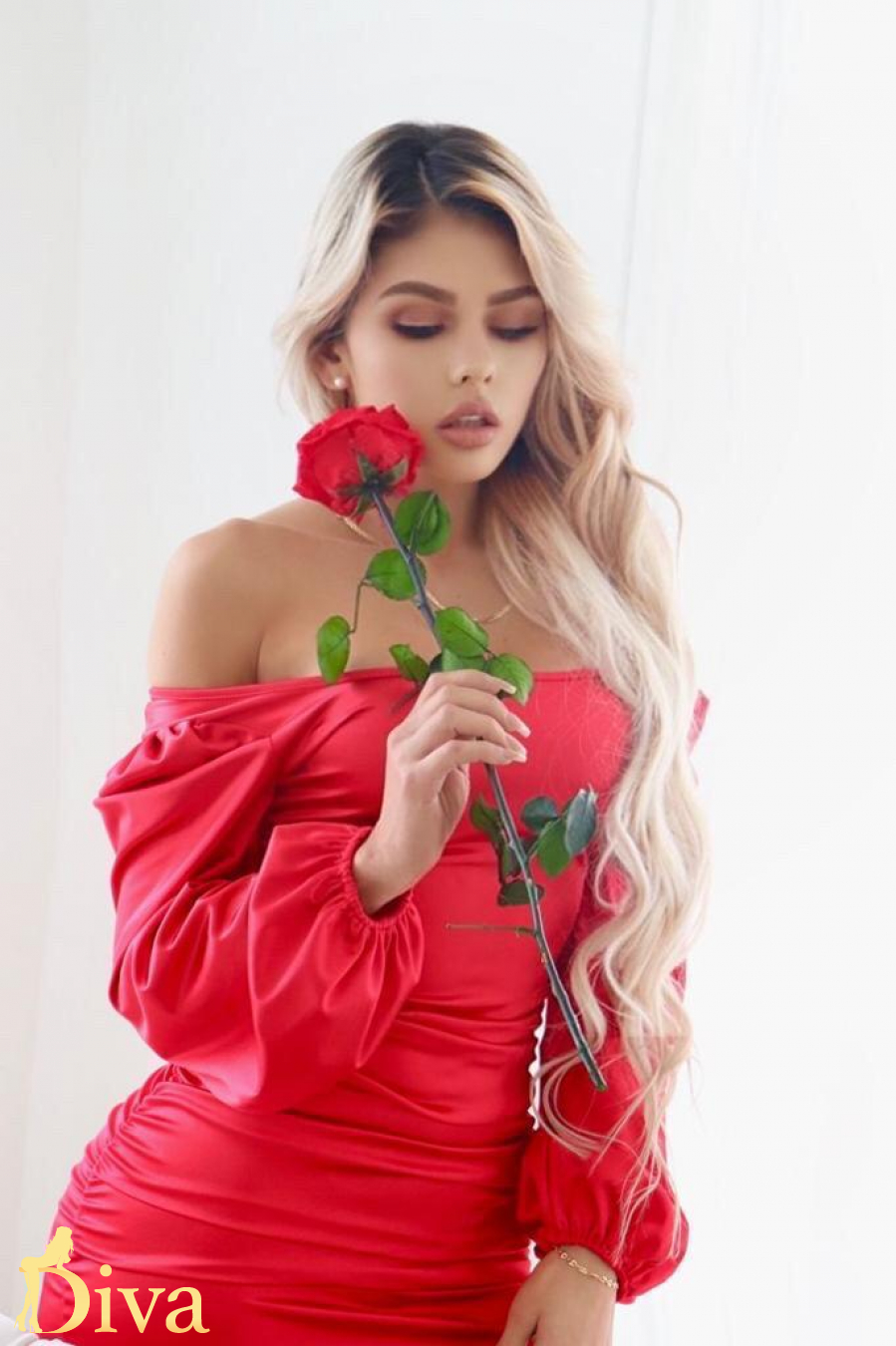 blonde-veritas-r17009546254760-0000.jpg