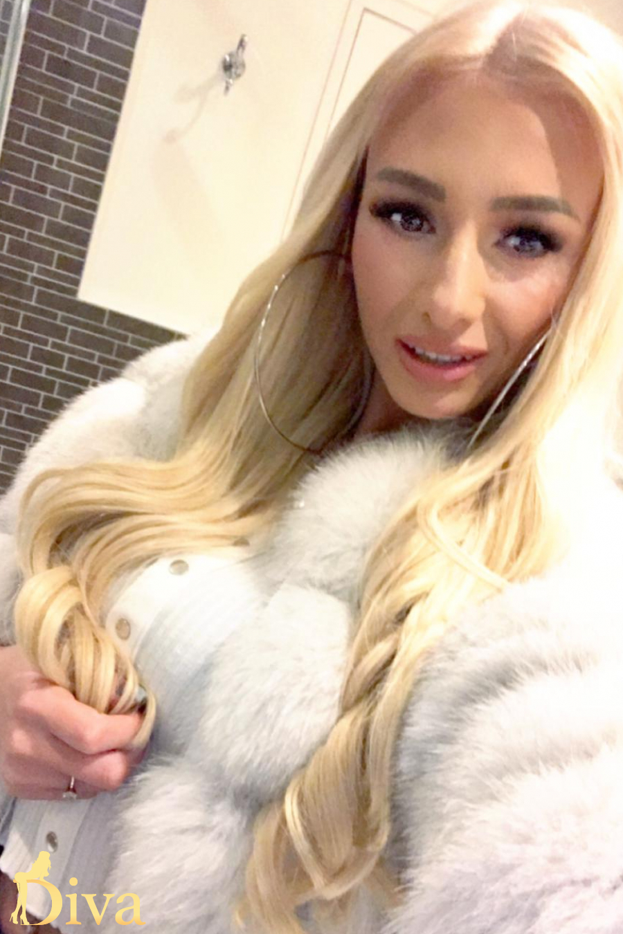 blonde-marble-arch-baker-street-bond-street-edgware-road-peony-r16974158267544-0003.jpg