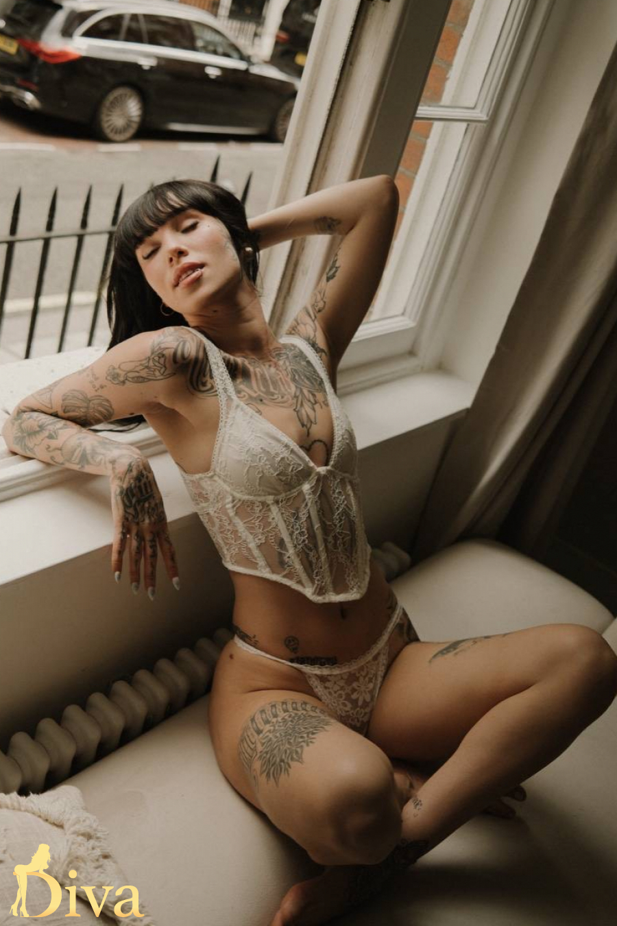 brunette-goodge-street-olysee-r17565722987269-0002.jpeg