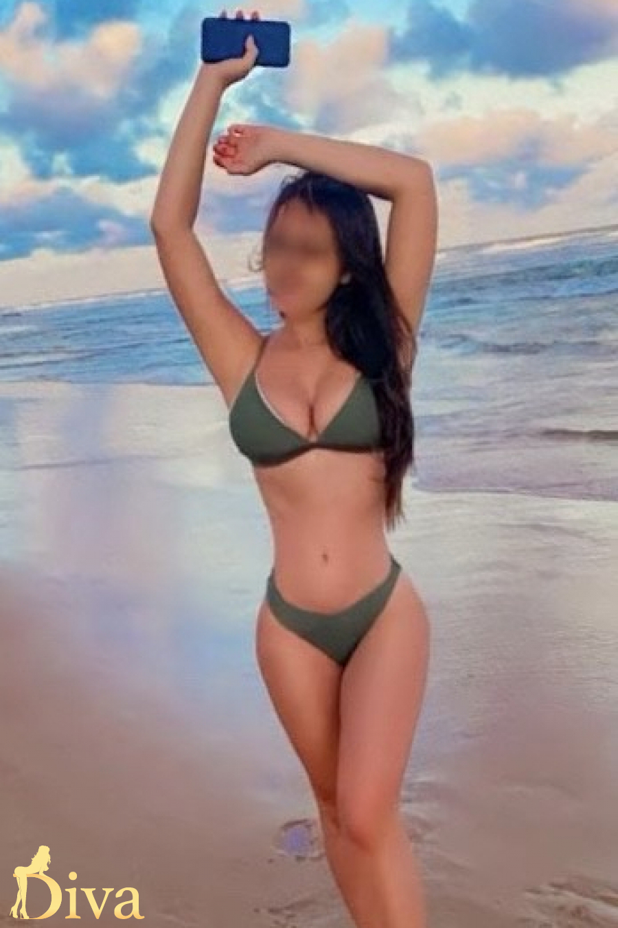 brunette-earls-court-west-kensington-gloucester-road-kensington-olympia-disco-r17133654274202-0001.jpg