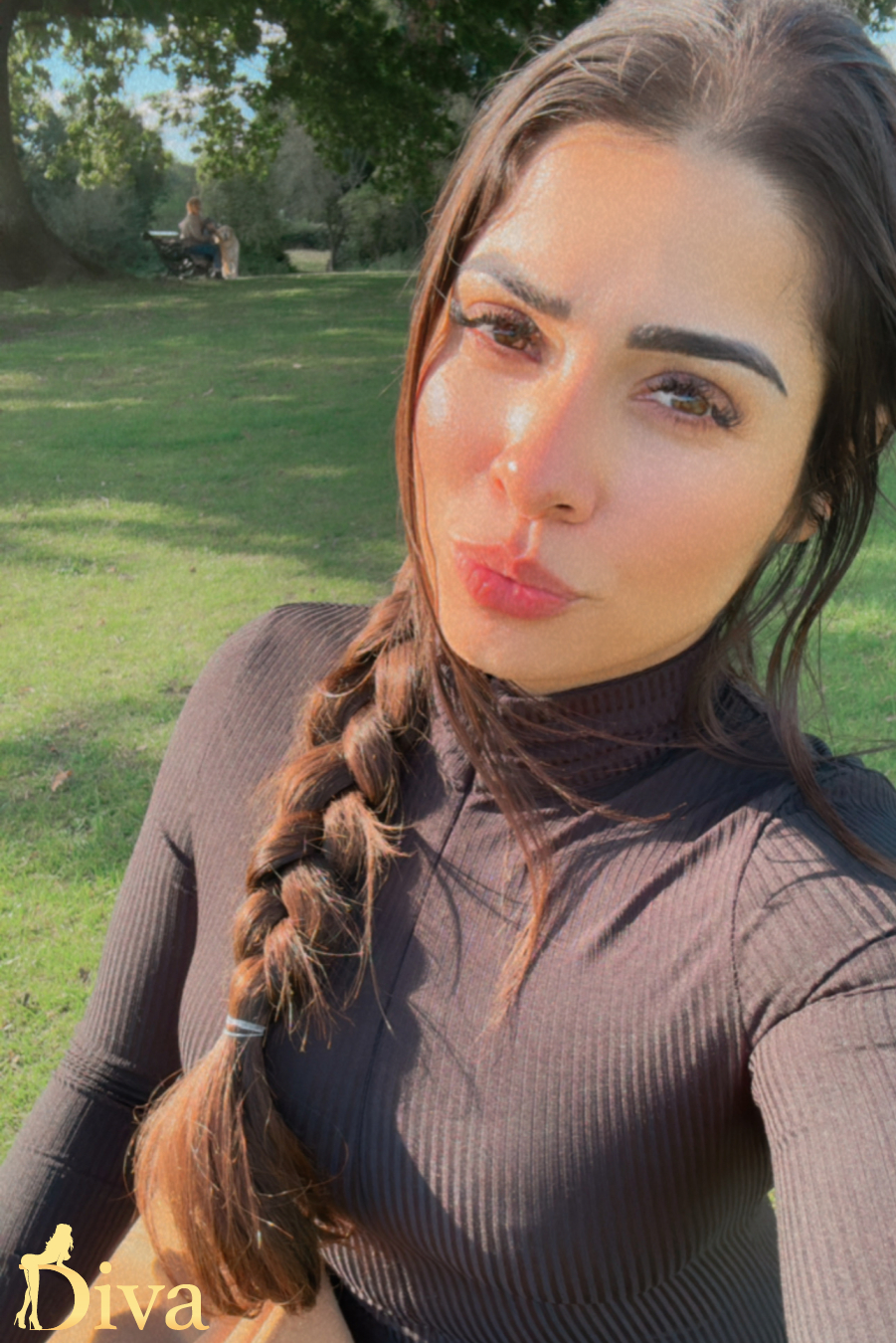brunette-north-acton-troya-r17550791803996-0001.jpeg