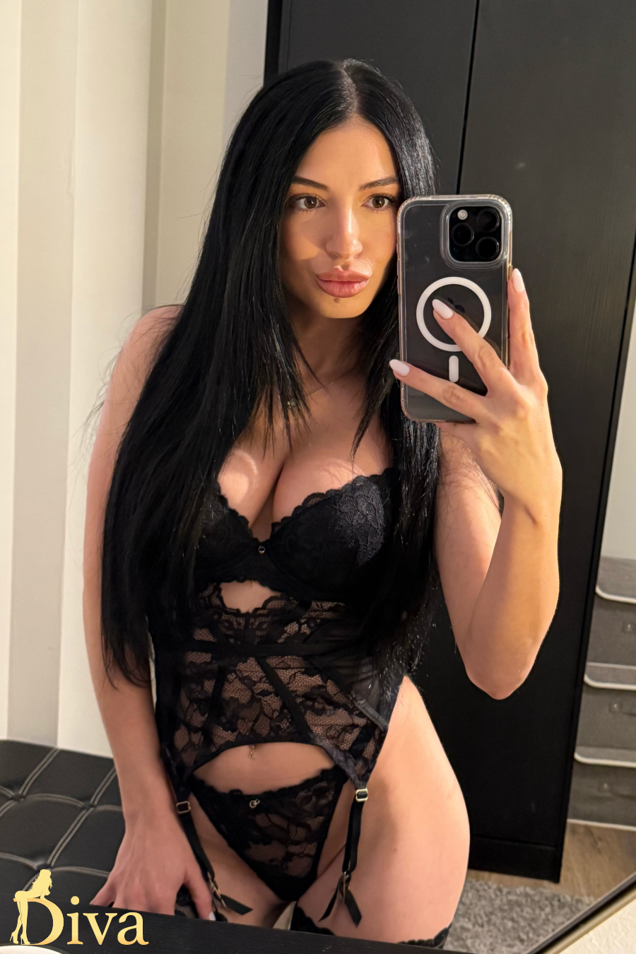 brunette-bayswater-royal-oak-paddington-queensway-noleta-r17691635375310-0001.jpg