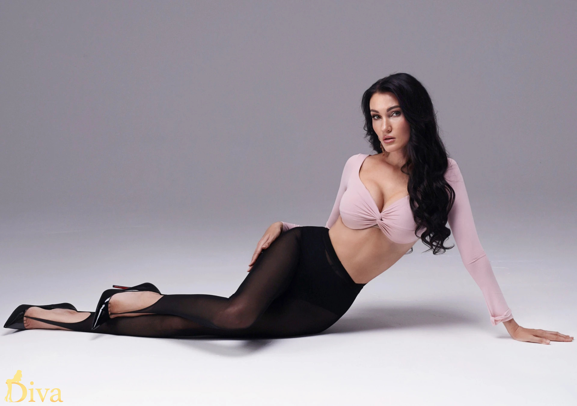 brunette-earls-court-gloucester-road-high-street-kensington-south-kensington-lianna-r17796401598738-0001.jpeg