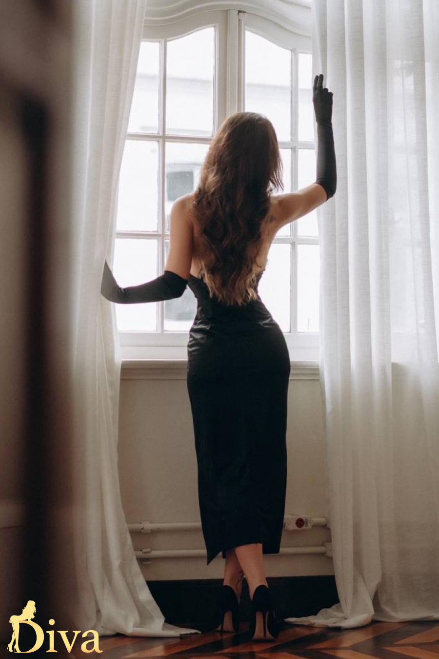 brunette-gloucester-road-earls-court-high-street-kensington-furina-r17775656748276-0001.jpeg