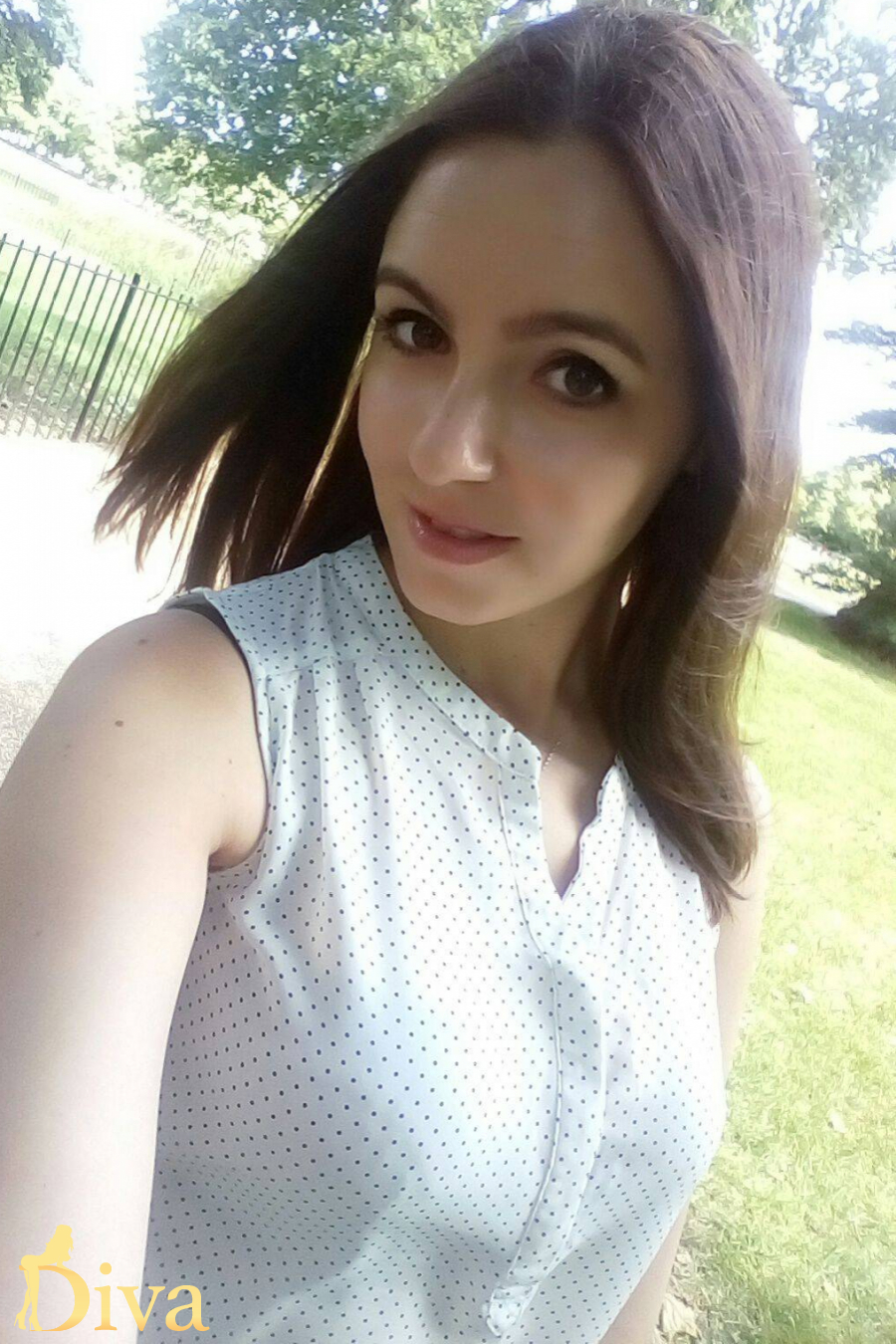 brunette-earls-court-gloucester-road-west-kensington-south-kensington-r16975393931984-0015.jpg