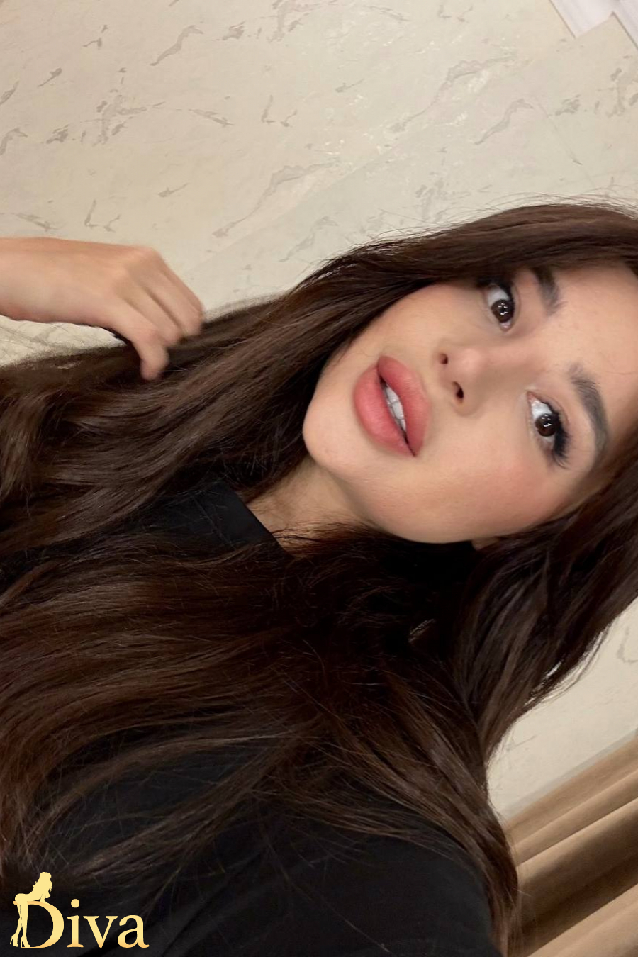 brunette-edgware-road-marylebone-paddington-koa-r17786820674768-0001.jpg