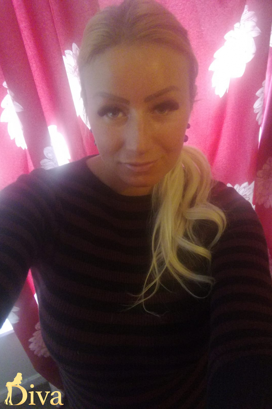 blonde-stratford-abbey-road-maryland-plaistow-rebena-r16974175721139-0002.jpg