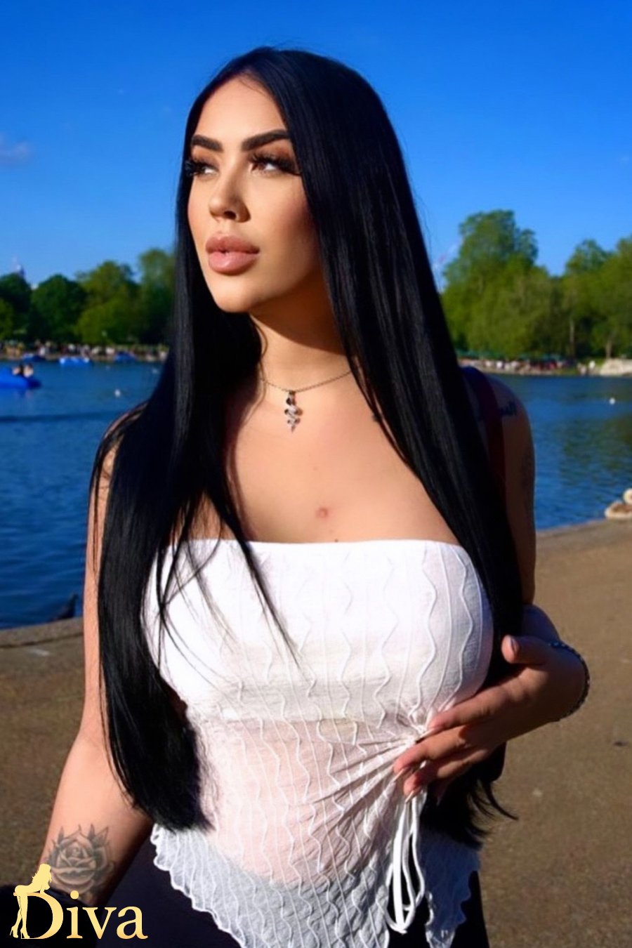 brunette-earls-court-west-brompton-gloucester-road-high-street-kensington-kensington-olympia-ketana-r17174423951633-0002.jpg