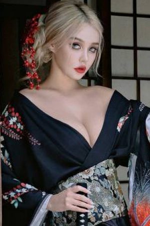 blonde-earls-court-gloucester-road-south-kensington-west-brompton-blava-r17774034812712-0002.jpg
