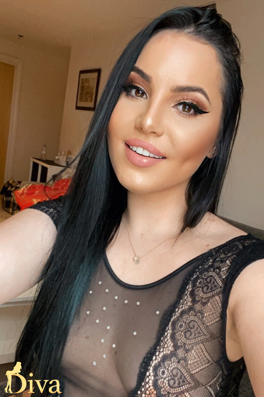 brunette-bayswater-paddington-queensway-cambria-r16973766776384-2982.jpg