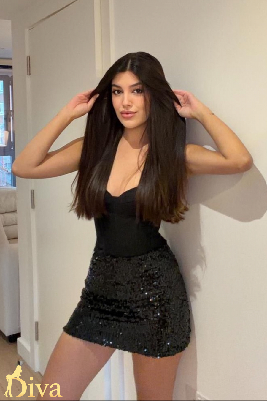 brunette-baker-street-nahida-r17755560057913-0001.jpeg