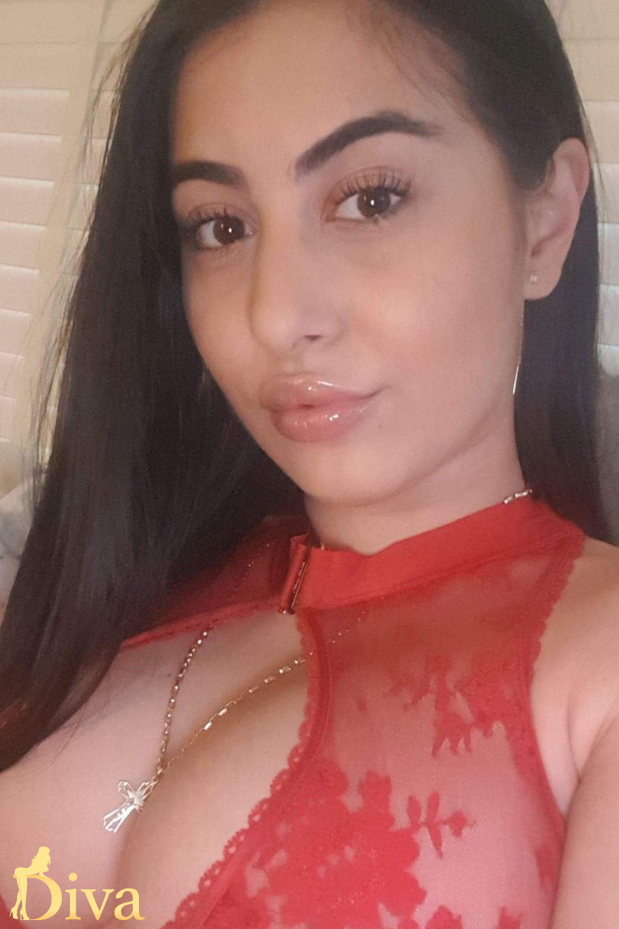 brunette-bayswater-royal-oak-paddington-lancaster-gate-notting-hill-gate-abelia-r16973361524297-0002.jpeg