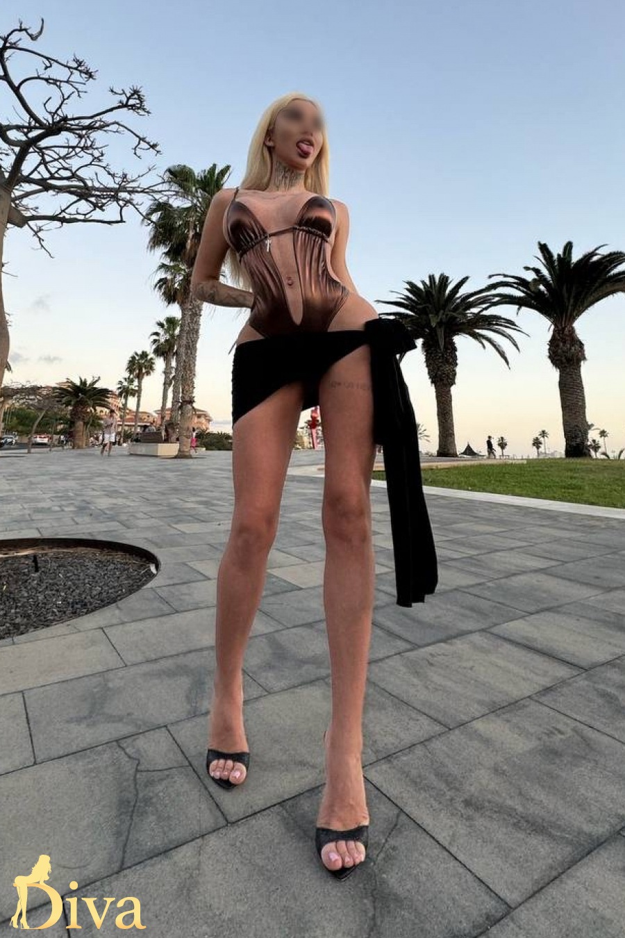 blonde-high-street-kensington-gloucester-road-earls-court-moray-r17407377803473-0001.jpg