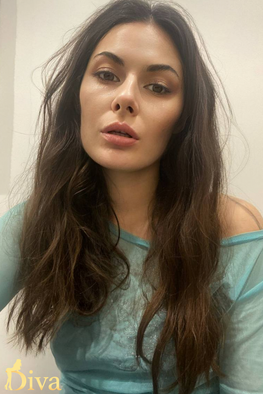 brunette-earls-court-west-brompton-gloucester-road-west-kensington-vitalia-r16973119766449-0002.jpg