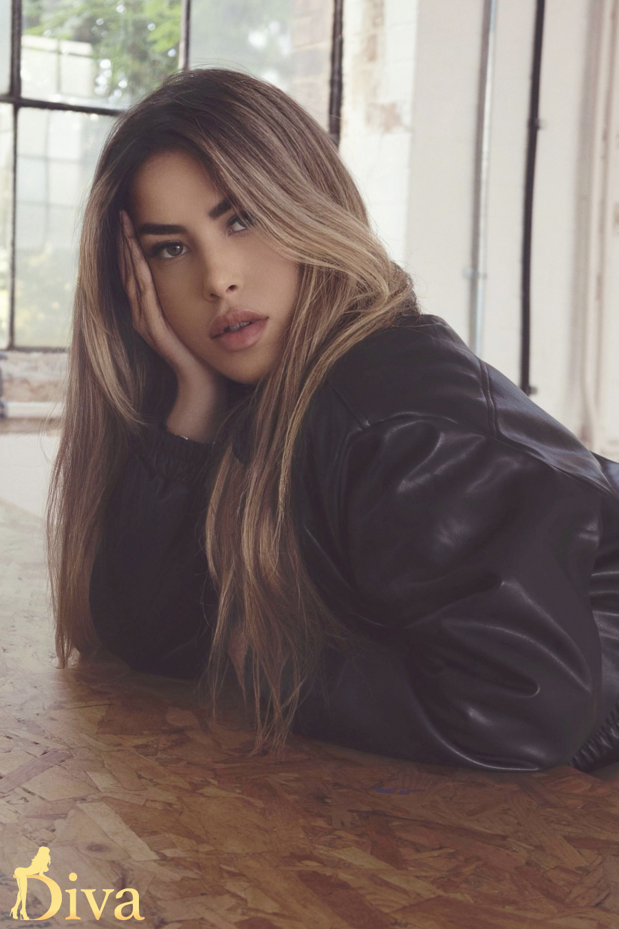 blonde-shepherds-bush-goldhawk-road-kensington-olympia-holland-park-luciana-r16973797115637-0002.jpg