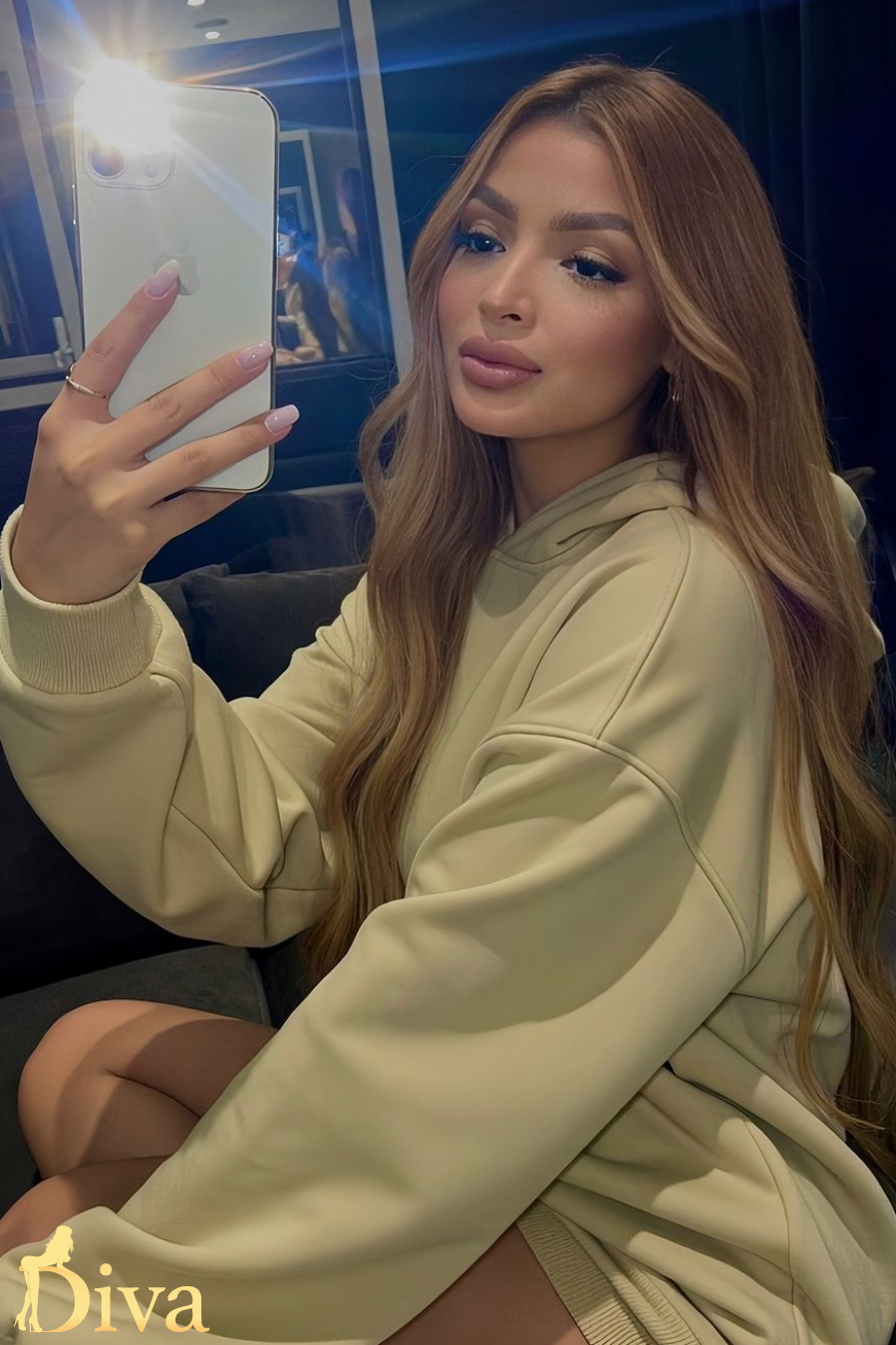light-brown-canary-wharf-epiona-r17716117452721-0001.jpeg