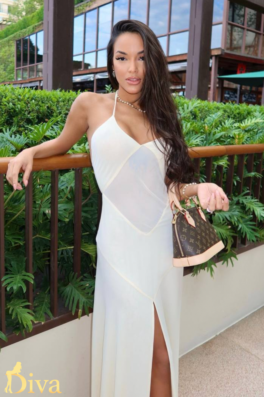 brunette-gloucester-road-south-kensington-earls-court-kolachella-r17755892468265-0002.jpg