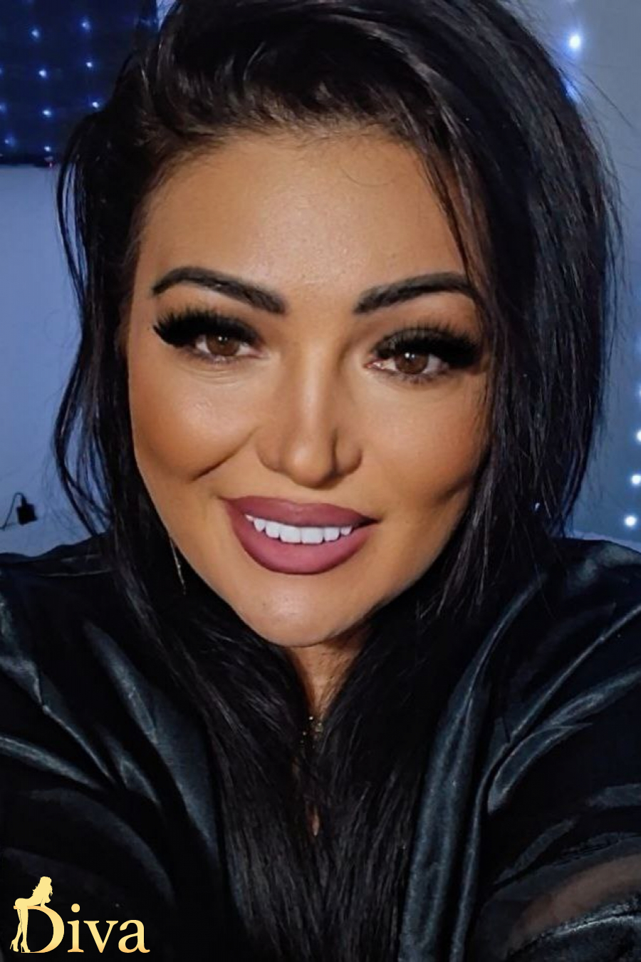 brunette-marble-arch-paddington-edgware-road-fragolina-r17556219380818-0001.jpg