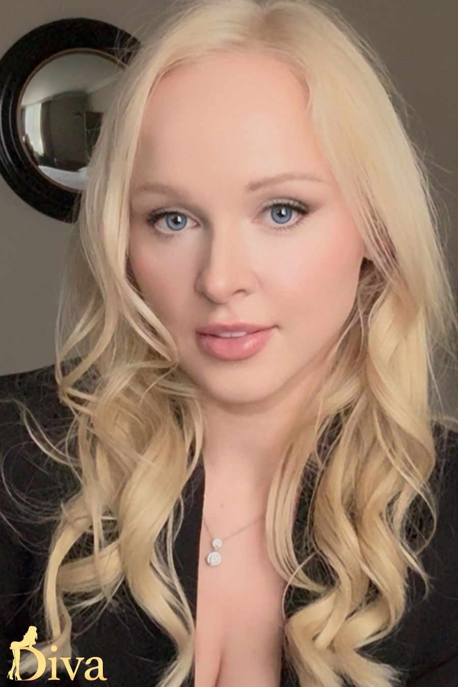blonde-gloucester-road-earls-court-high-street-kensington-fantasie-r17810224699660-0002.jpeg