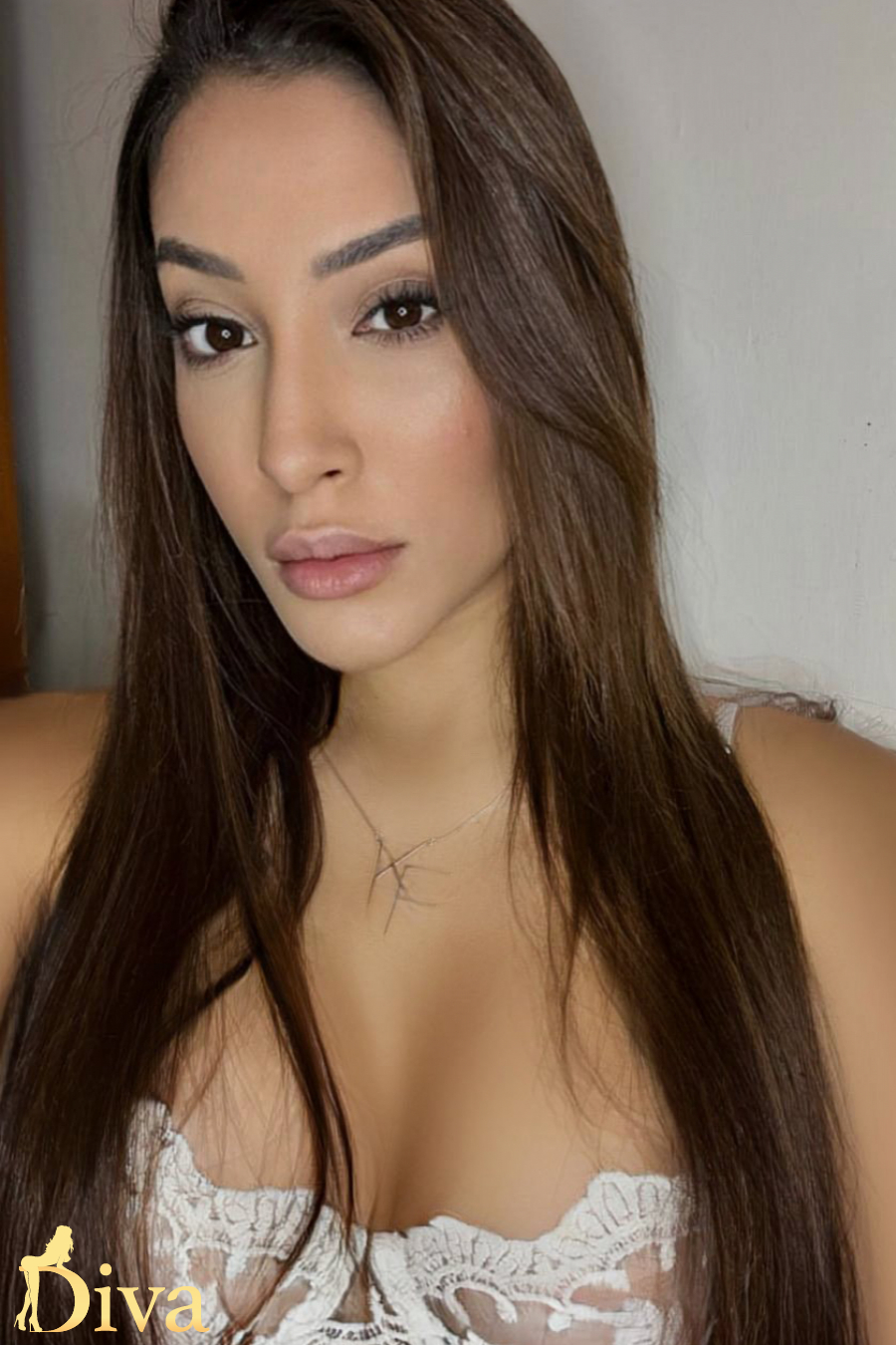 brunette-rodriguez-r16972312031883-0002.jpg