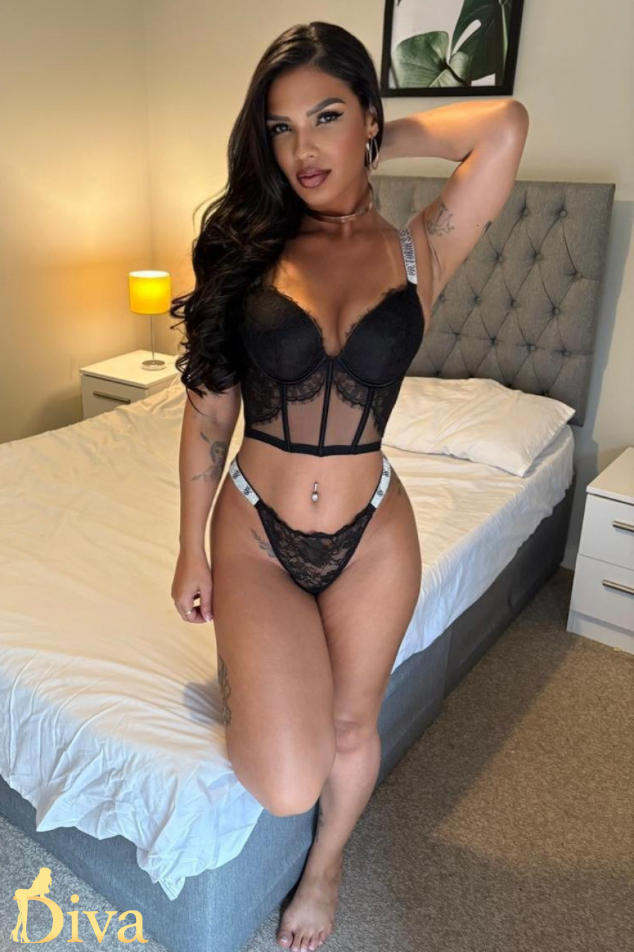 brunette-royal-oak-paddington-edgware-road-estyn-r17730461950704-0002.jpeg
