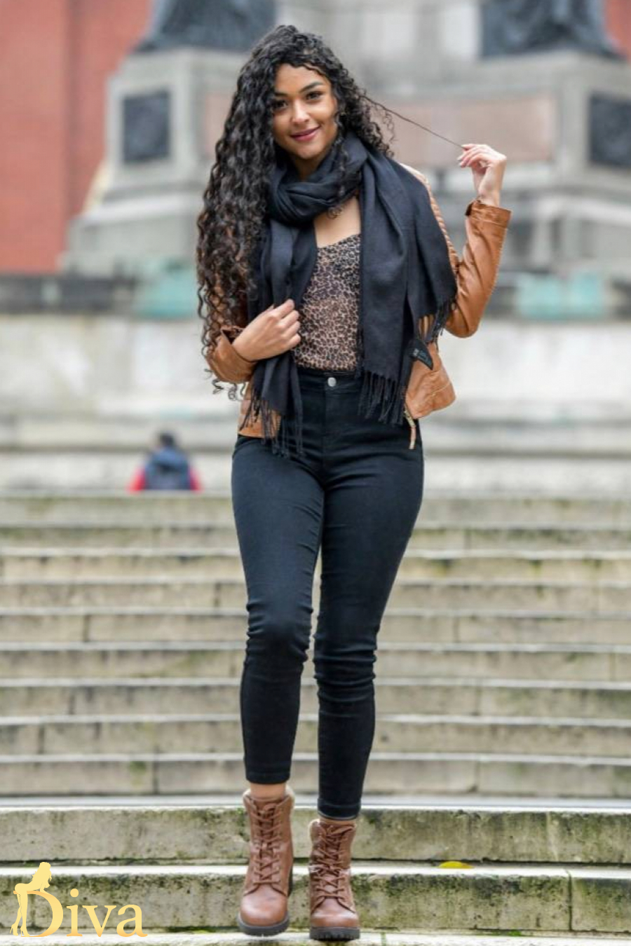 brunette-kensington-olympia-zoraida-r17328757206492-0003.jpeg