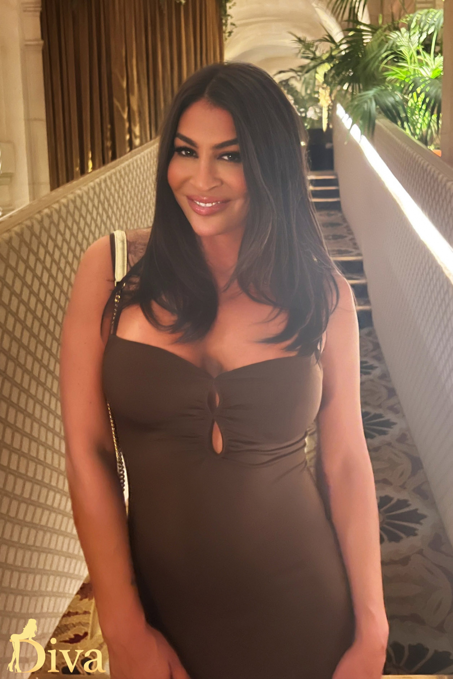brunette-south-kensington-gloucester-road-knightsbridge-nour-r16972404526810-0000.jpg