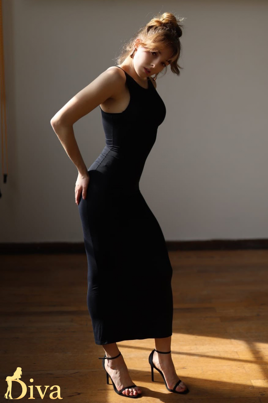 blonde-earls-court-gloucester-road-south-kensington-west-brompton-gardenia-r17510226675598-0002.jpeg