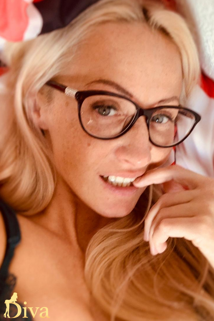 blonde-high-street-kensington-south-kensington-knightsbridge-earls-court-gloucester-road-collin-r16973977387225-0001.jpg