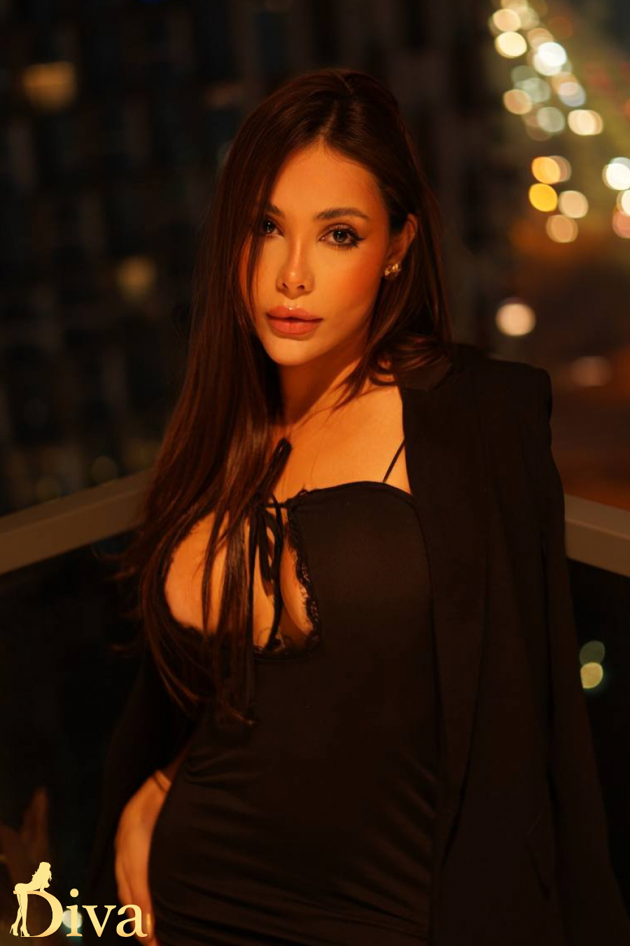 brunette-piccadilly-circus-leicester-square-oxford-circus-covent-garden-ganimee-r17751294072236-0002.jpeg