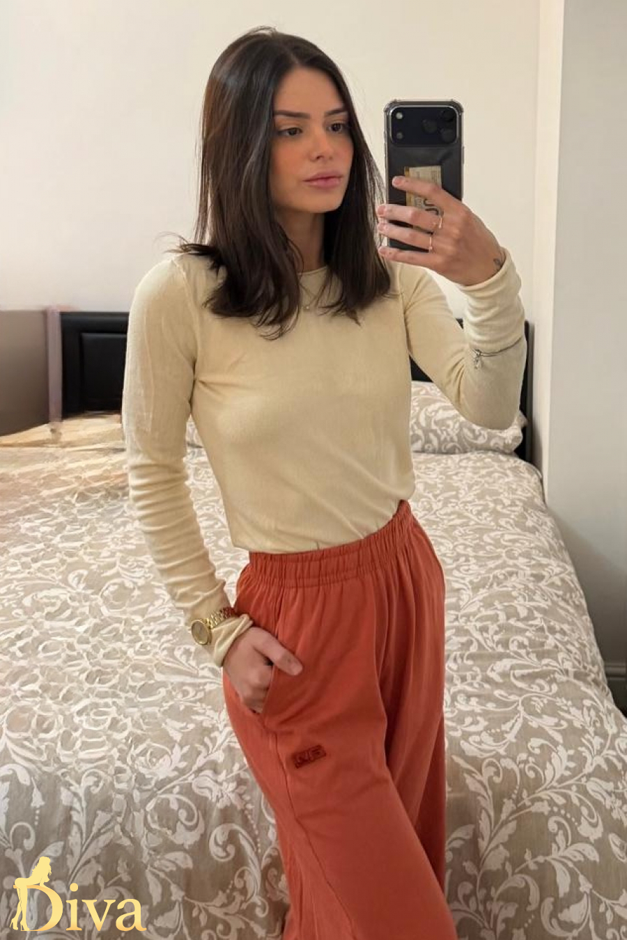 brunette-shepherds-bush-miabella-r17660650944224-0002.jpeg