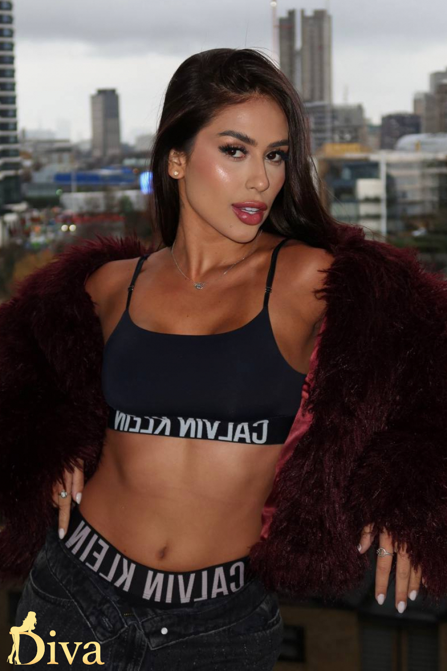 brunette-blackwall-kordelia-r17711665478404-0003.jpg