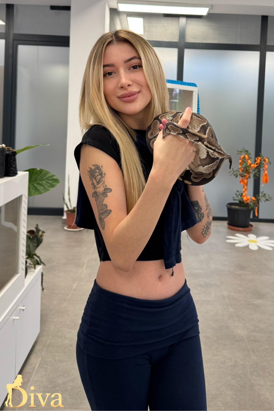 blonde-nine-elms-vauxhall-battersea-power-lisamora-r17613952536673-0002.jpeg