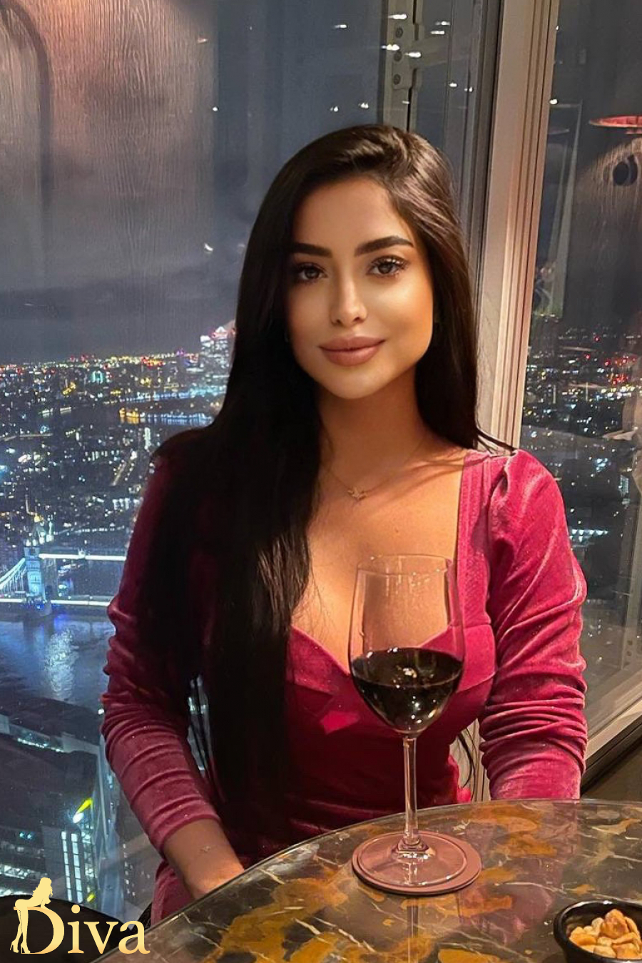brunette-high-street-kensington-earls-court-kensington-olympia-holland-park-semonia-r16973711185274-0002.jpg