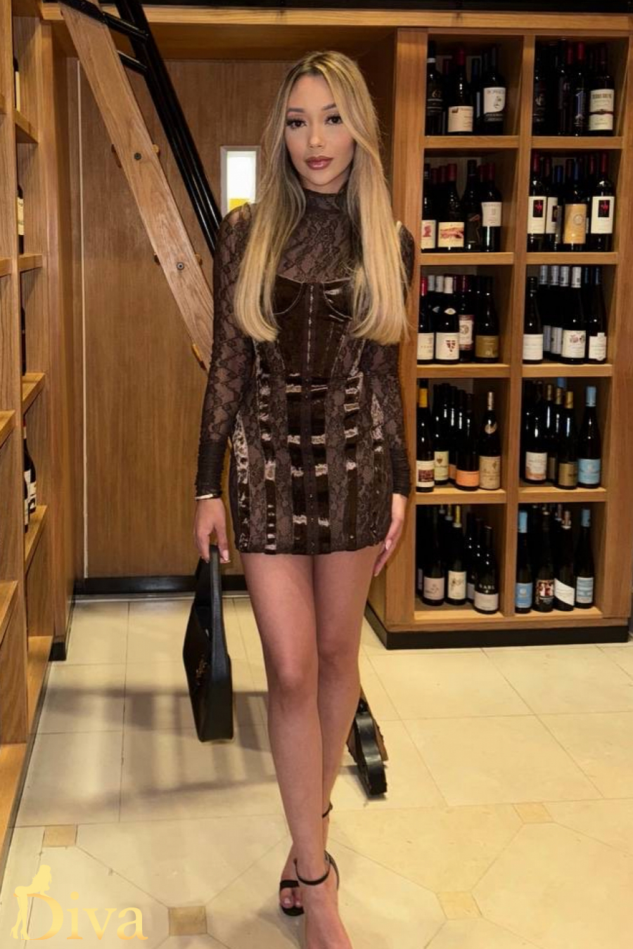 blonde-fondant-r17325622302729-0001.jpeg