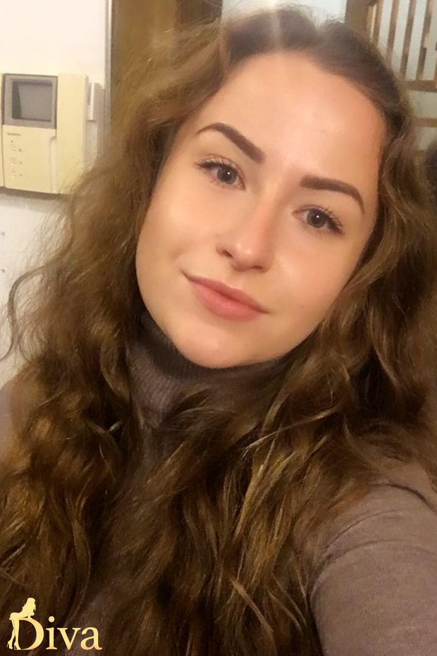 brunette-paddington-edgware-road-royal-oak-warwick-avenue-bagdana-r17211219173001-0050.jpeg