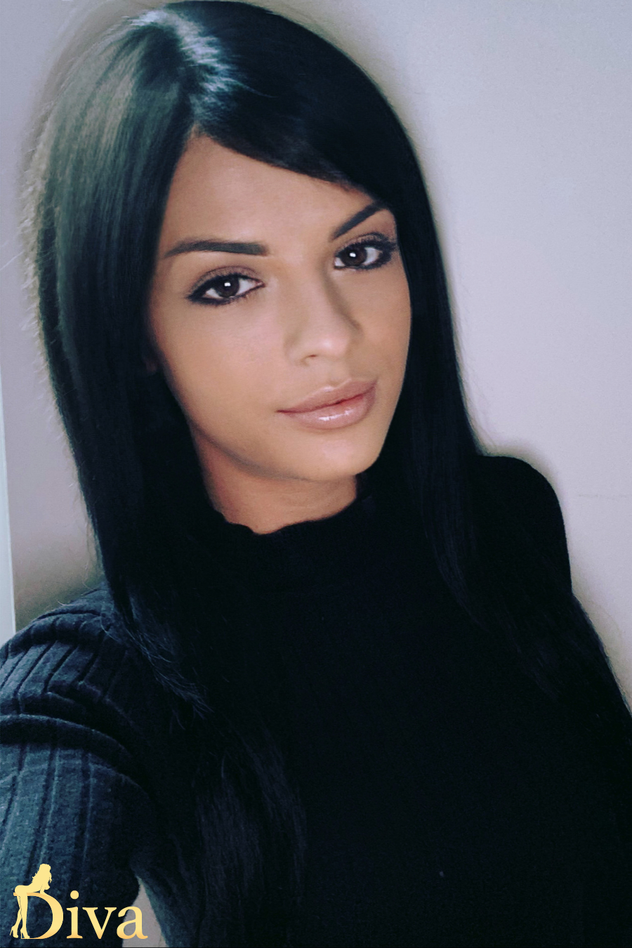 brunette-royal-oak-bayswater-paddington-queensway-stesha-r16973349928339-0002.jpg