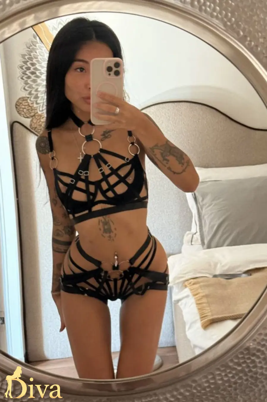 brunette-earls-court-south-kensington-gloucester-road-moonsan-r17628646488609-0001.png