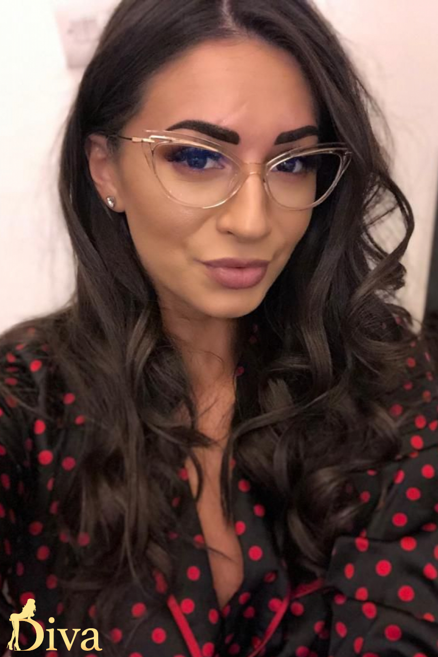 brunette-knightsbridge-sloane-square-south-kensington-sia-r16973348496729-0002.jpg